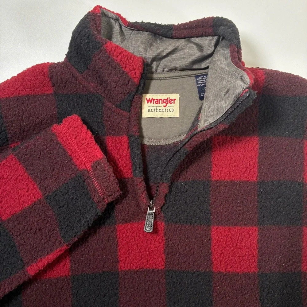 Wrangler‎ Sherpa Pullover Large Red Buffalo Plaid Fleece 1/4 Zip Hiking